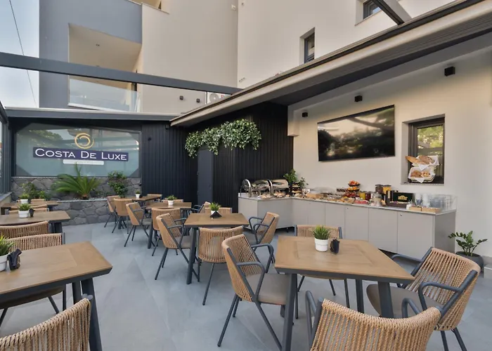 Costa De Luxe Apart Otel 4*
