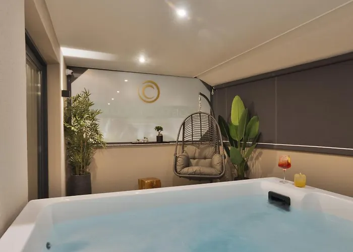 Aparthotel Costa De Luxe 4*