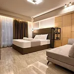 Costa De Luxe Aparthotel 4*