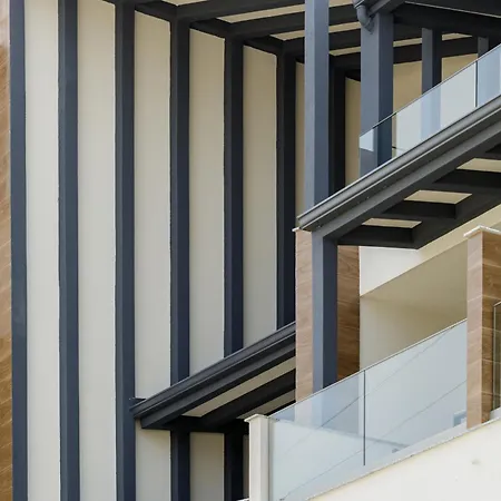 Apartmanhotel Costa De Luxe 4*