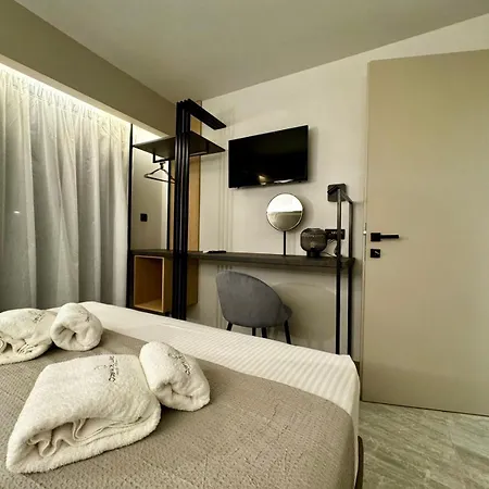 Costa De Luxe Aparthotel