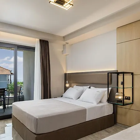 Aparthotel Costa De Luxe *