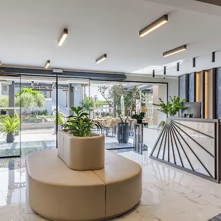 Apartmanhotel Costa De Luxe