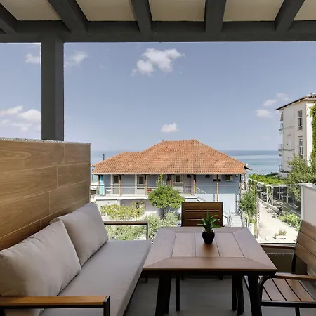 Costa De Luxe Apartmanhotel Leptokariá