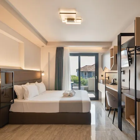 Costa De Luxe Apartahotel