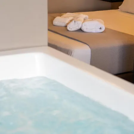 Costa De Luxe Aparthotel 4*
