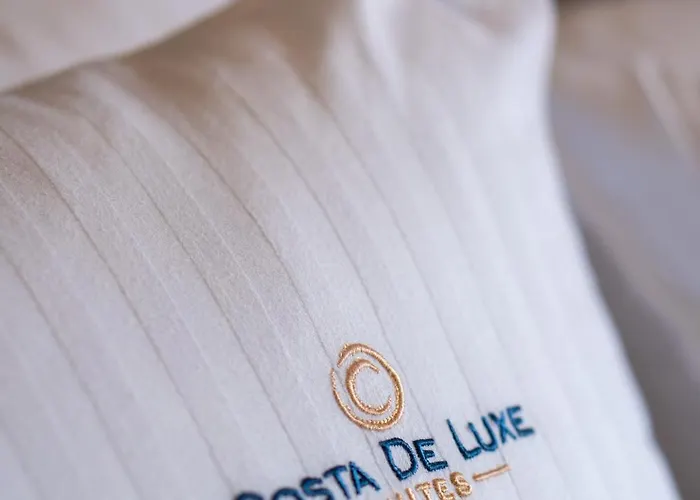 Lejlighedshotel Costa De Luxe 4*